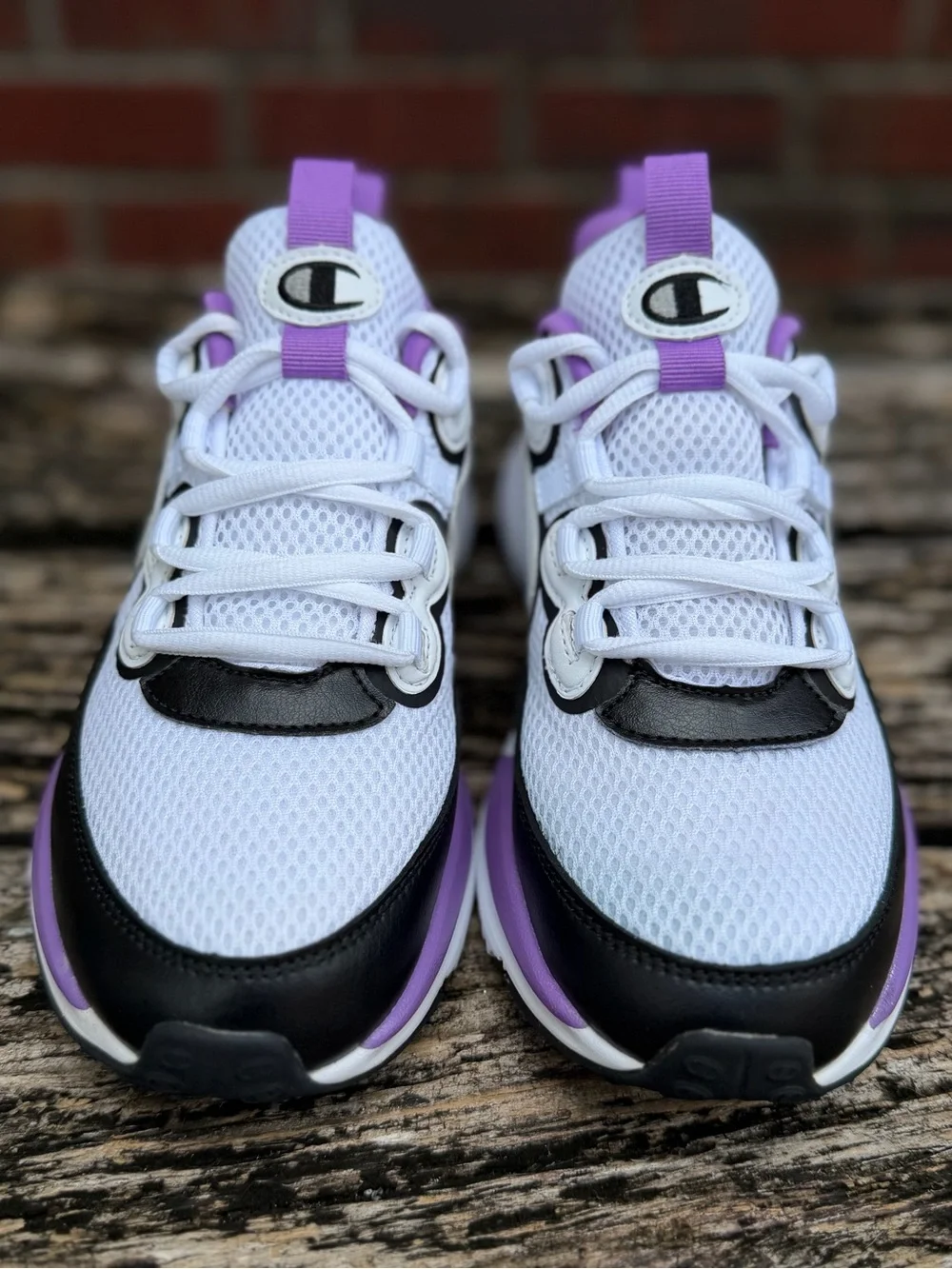 Champion Kinna Cadence Women’s Size 8  Lavender Black White Tennis Shoes X2